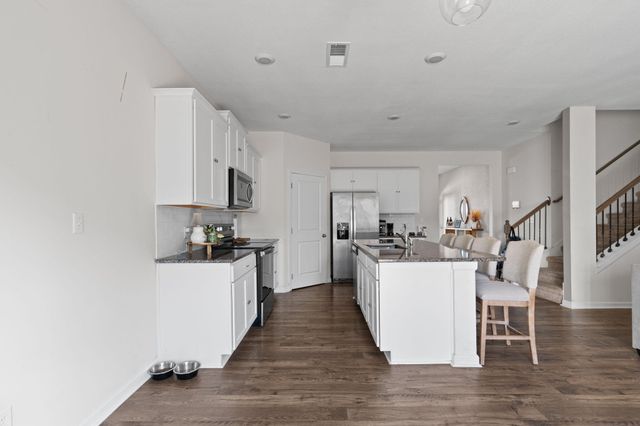 3302 Meadow Creek Way NE, Cleveland, TN 37323