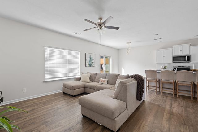 3302 Meadow Creek Way NE, Cleveland, TN 37323