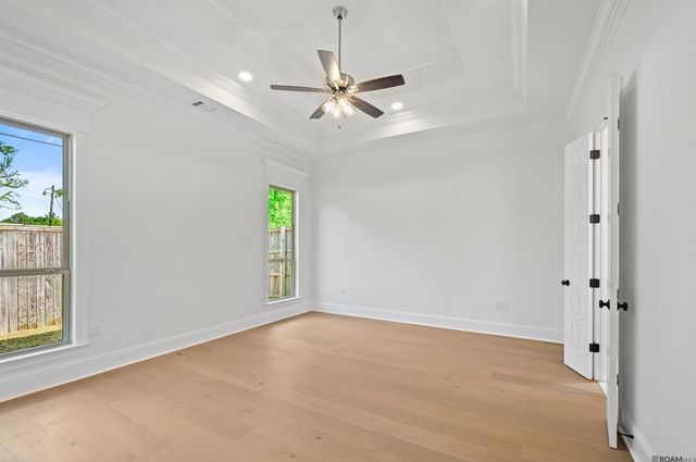 17452 Lions Ear Ln, Prairieville, LA 70769