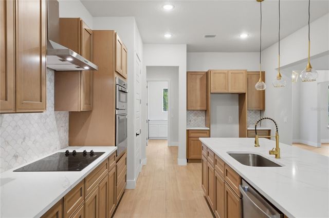 1516 PINE ISLAND ROAD, Kissimmee, FL 34744