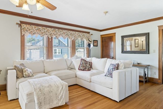 40 Cottage Park Rd 2, Winthrop, MA 02152