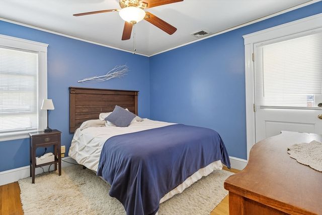 40 Cottage Park Rd 2, Winthrop, MA 02152