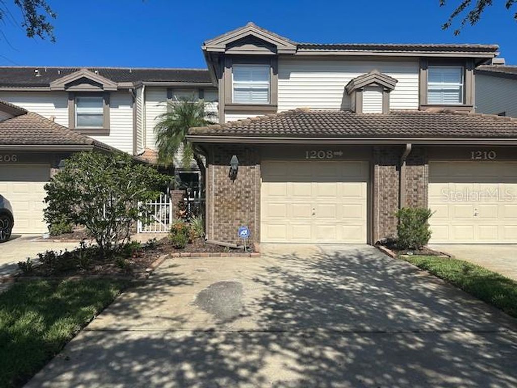 1208 CLAYS TRAIL, Oldsmar, FL 34677