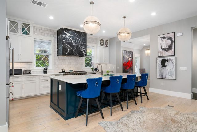 5134 Vanderbilt Avenue, Dallas, TX 75206