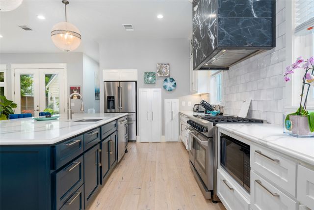 5134 Vanderbilt Avenue, Dallas, TX 75206