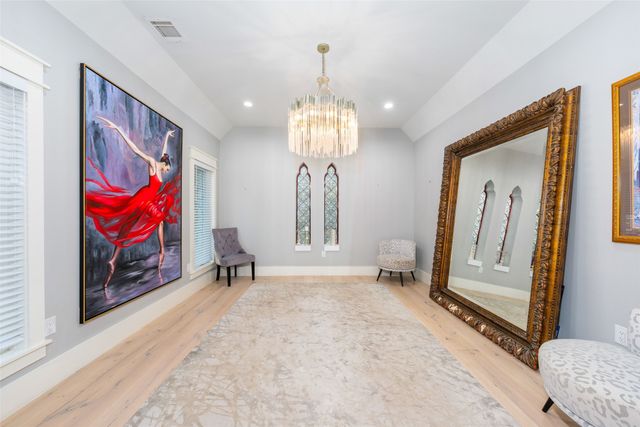 5134 Vanderbilt Avenue, Dallas, TX 75206