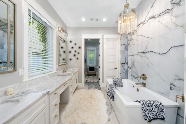 5134 Vanderbilt Avenue, Dallas, TX 75206