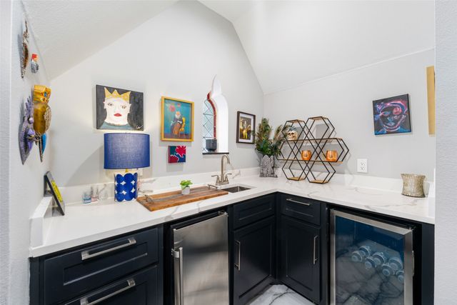 5134 Vanderbilt Avenue, Dallas, TX 75206