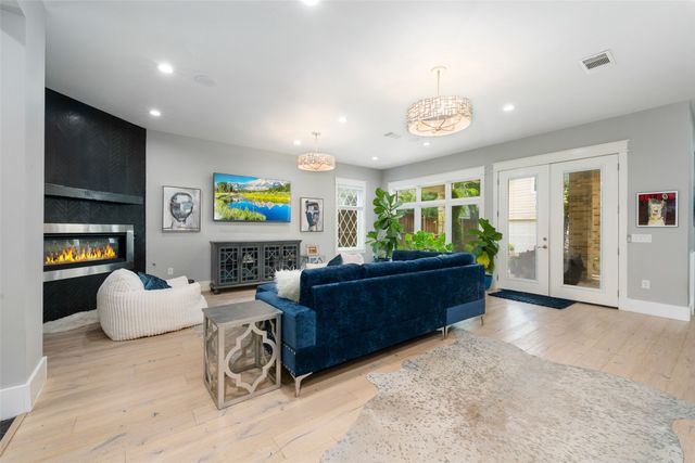 5134 Vanderbilt Avenue, Dallas, TX 75206