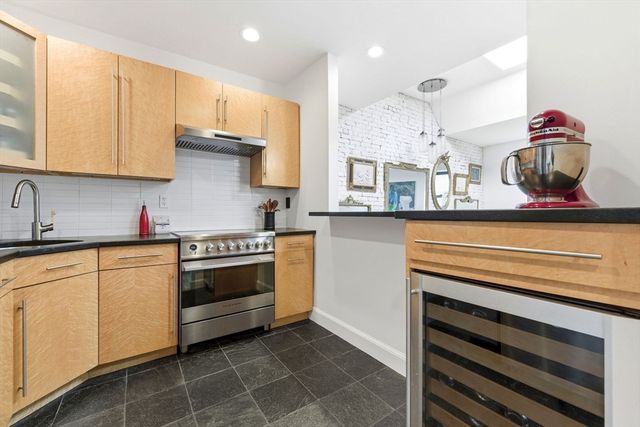 552 Columbus Ave Unit 6, Boston, MA 02118