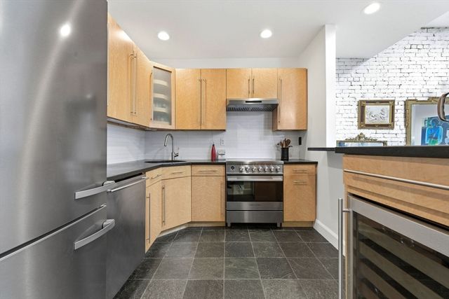552 Columbus Ave Unit 6, Boston, MA 02118