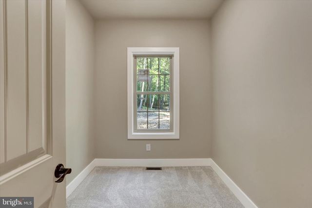 34 COLD SPRINGS RD, Dillsburg, PA 17019