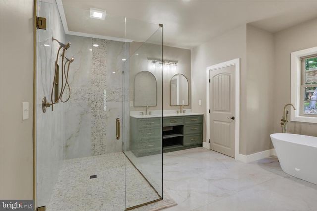 34 COLD SPRINGS RD, Dillsburg, PA 17019