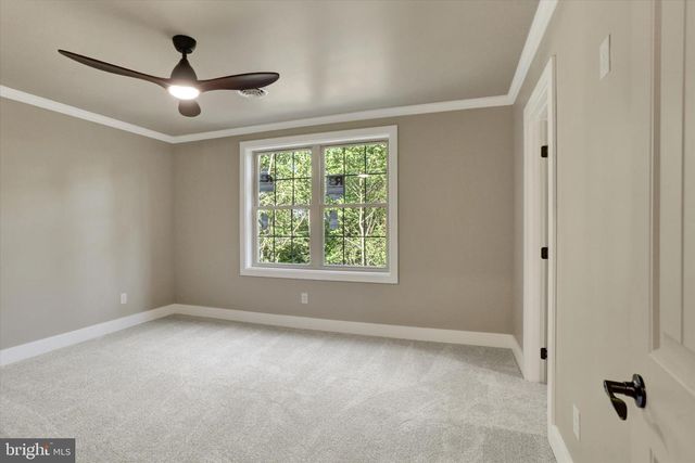 34 COLD SPRINGS RD, Dillsburg, PA 17019