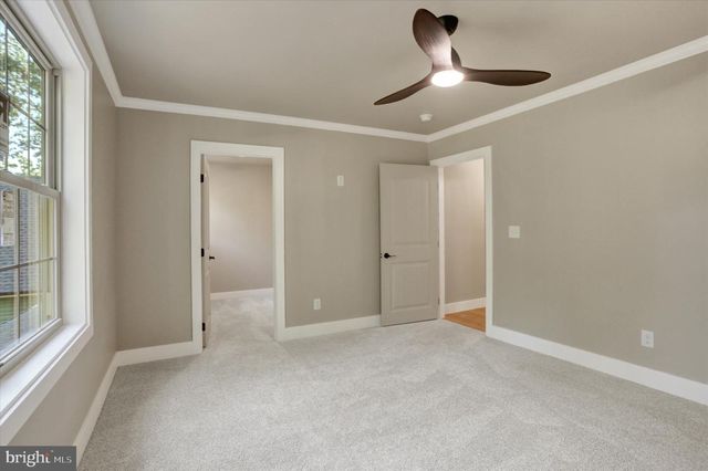 34 COLD SPRINGS RD, Dillsburg, PA 17019
