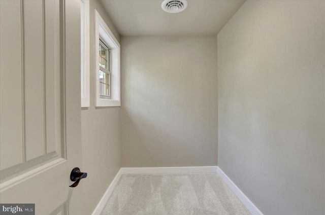 34 COLD SPRINGS RD, Dillsburg, PA 17019