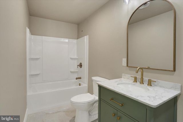 34 COLD SPRINGS RD, Dillsburg, PA 17019