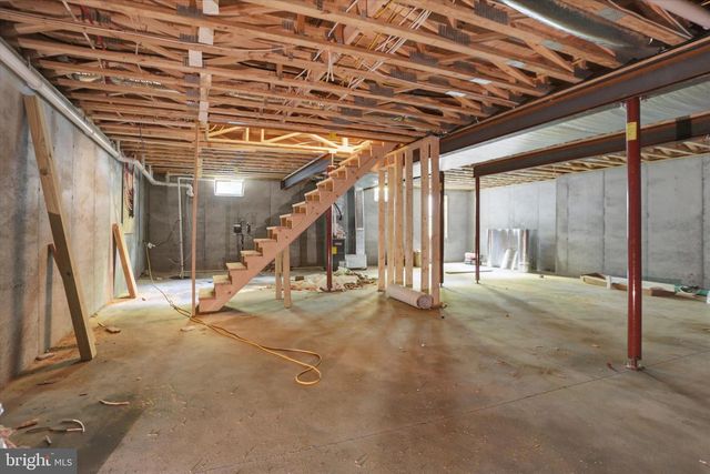 34 COLD SPRINGS RD, Dillsburg, PA 17019