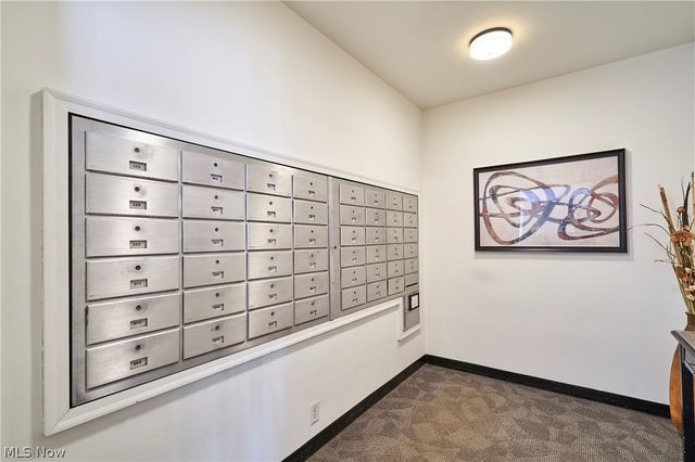 18975 Van Aken Boulevard 411, Shaker Heights, OH 44122