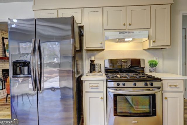 105 Longview Circle, Stockbridge, GA 30281