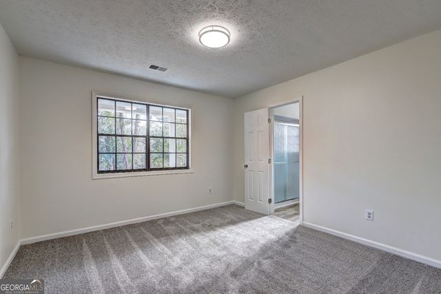 105 Longview Circle, Stockbridge, GA 30281