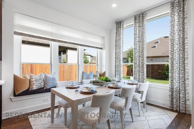 572 Moonrise Street, Waxahachie, TX 75165