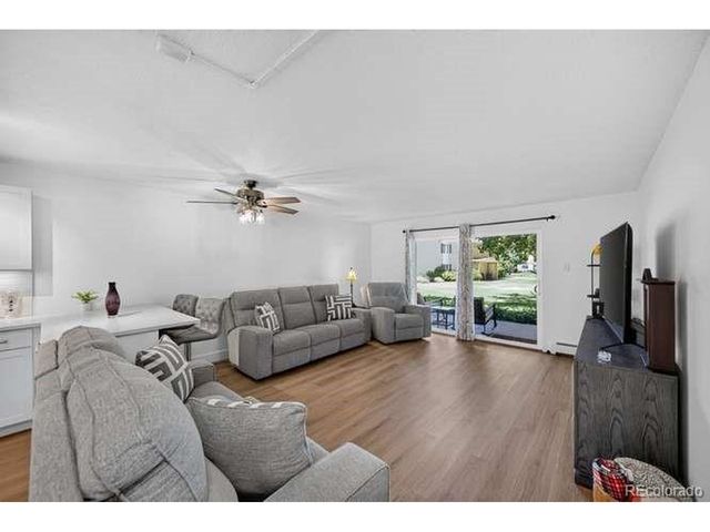 745 S Alton Way 11A, Denver, CO 80247
