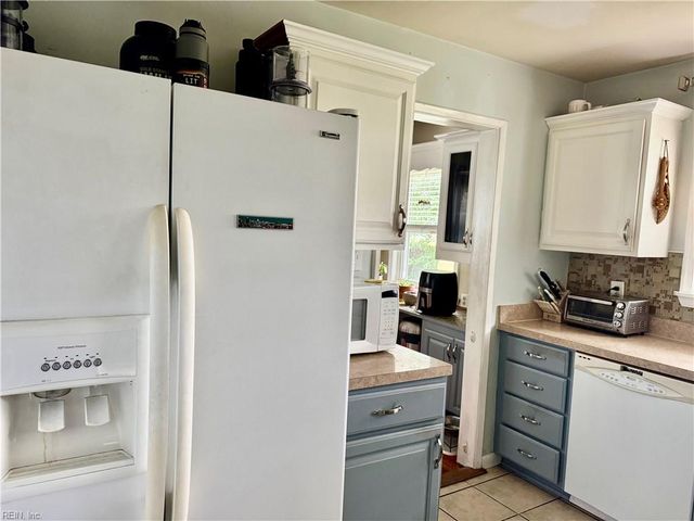 3629 Virginius DR, Virginia Beach, VA 23452