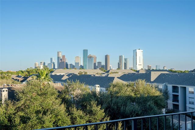 709 Memorial Heights Drive, Houston, TX 77007