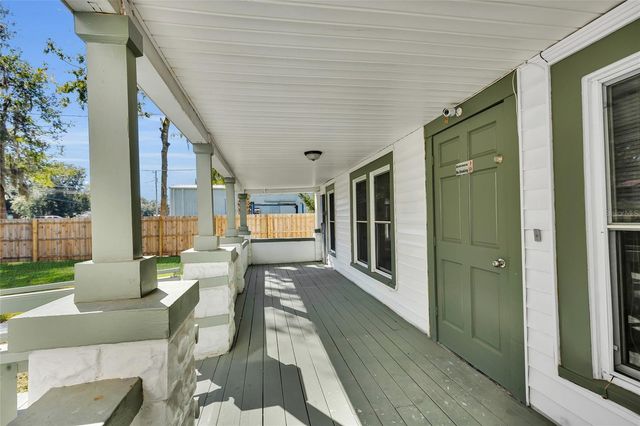 1920 NE 8TH ROAD, Ocala, FL 34470