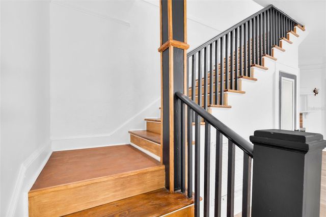 1920 NE 8TH ROAD, Ocala, FL 34470