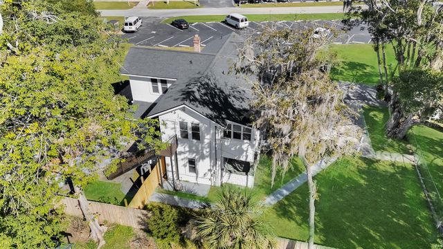 1920 NE 8TH ROAD, Ocala, FL 34470