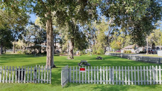 1920 NE 8TH ROAD, Ocala, FL 34470