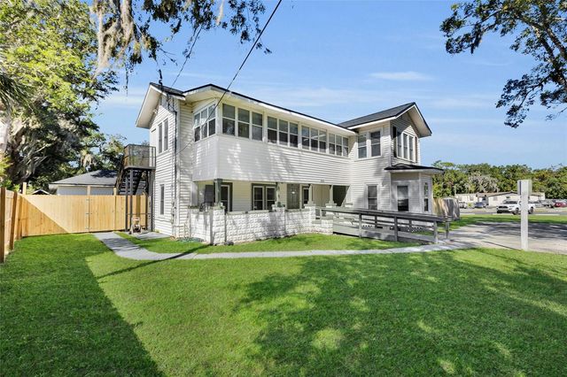 1920 NE 8TH ROAD, Ocala, FL 34470