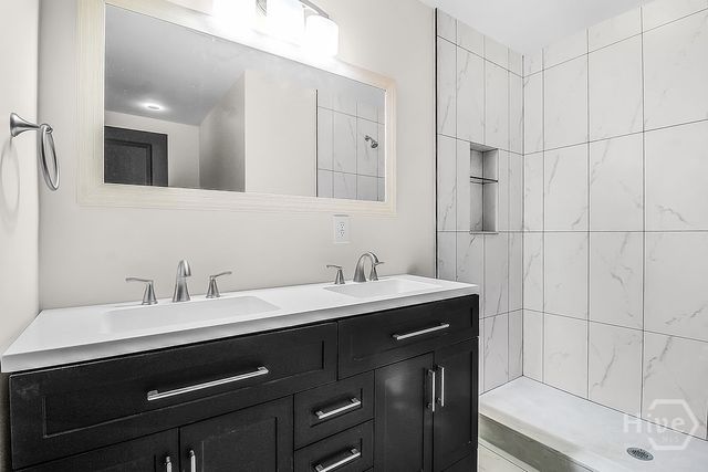 513 E 64th Street, Savannah, GA 31405