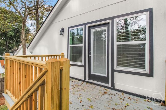 513 E 64th Street, Savannah, GA 31405
