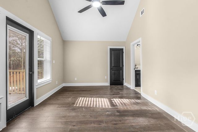 513 E 64th Street, Savannah, GA 31405
