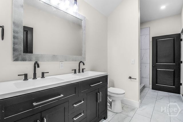 513 E 64th Street, Savannah, GA 31405