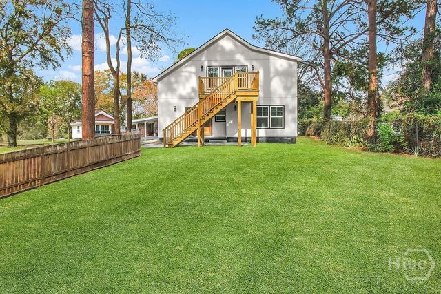 513 E 64th Street, Savannah, GA 31405