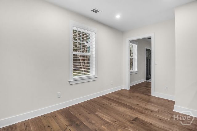 513 E 64th Street, Savannah, GA 31405