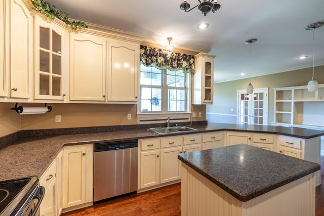 263 Keith Drive, Berea, KY 40403