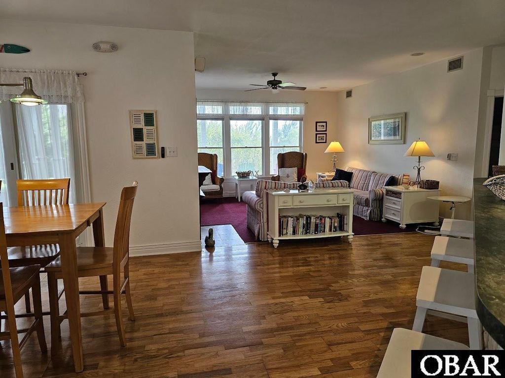 Image 16 of property listing at 653 Sand and Sea Ct # 415, Corolla, NC 27927