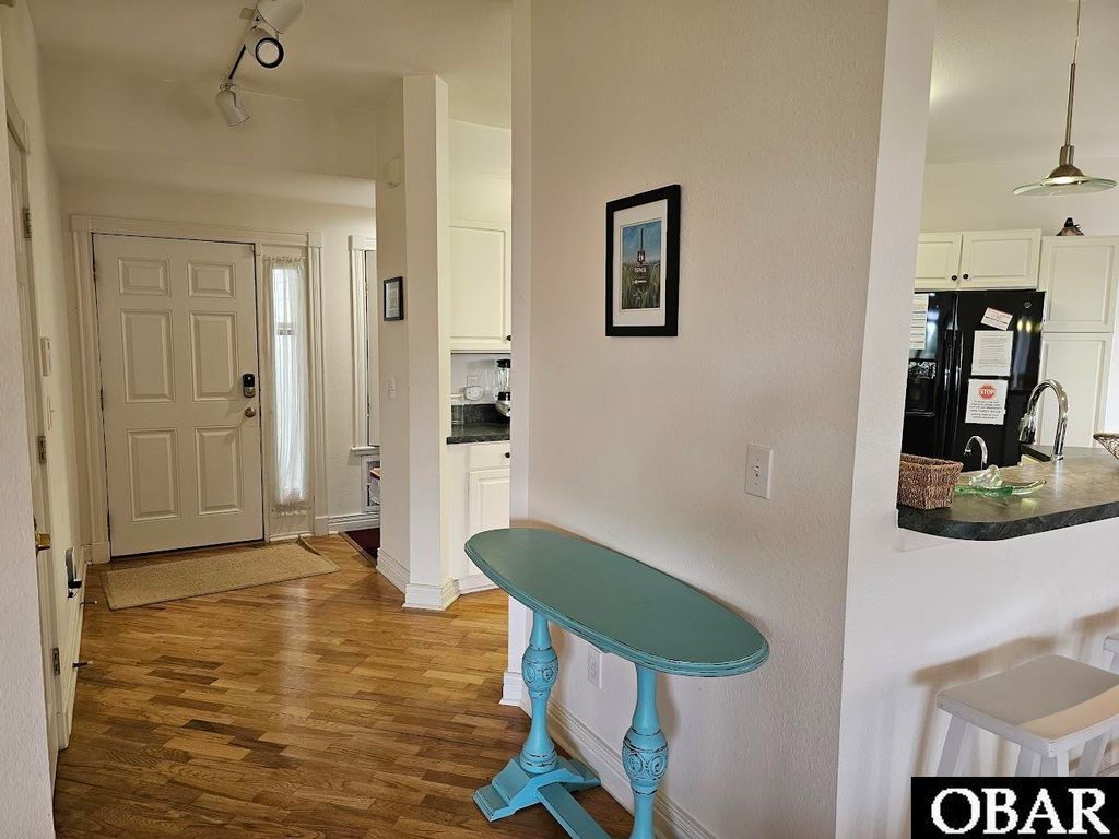 Image 4 of property listing at 653 Sand and Sea Ct # 415, Corolla, NC 27927