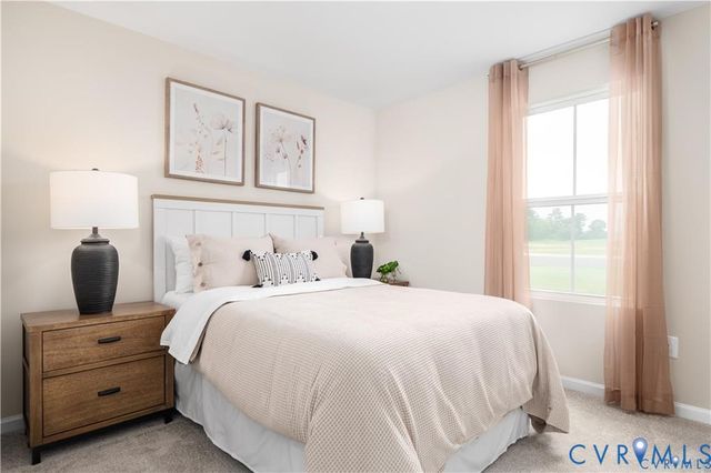 124 Hackberry Dr, Petersburg, VA 23803