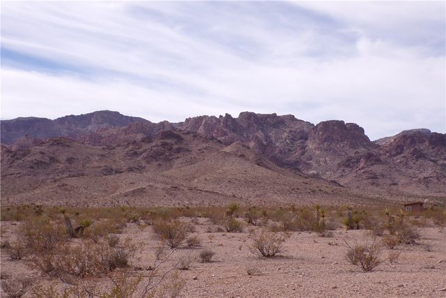 Lot 8 S Hopi Road, Golden Valley, AZ 86413