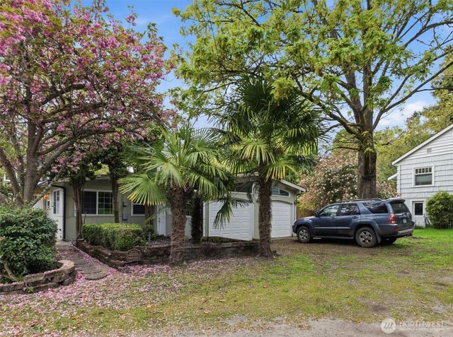 6775 Murray Avenue SW, Seattle, WA 98136