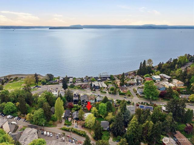 6775 Murray Avenue SW, Seattle, WA 98136
