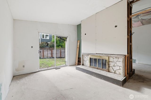 6775 Murray Avenue SW, Seattle, WA 98136
