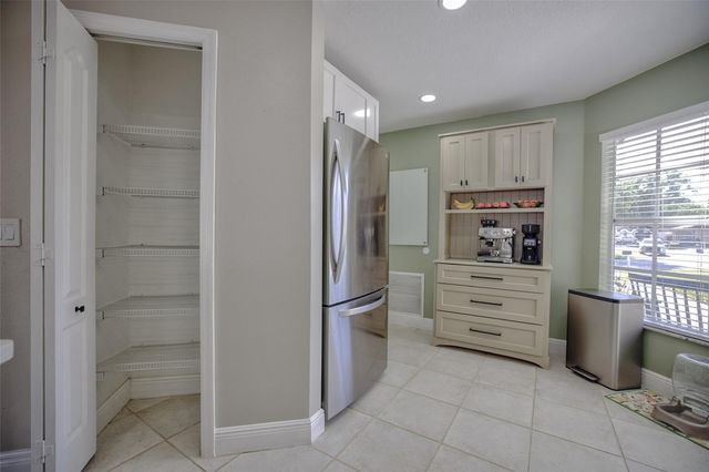 1932 KETTLER DRIVE, Lutz, FL 33559