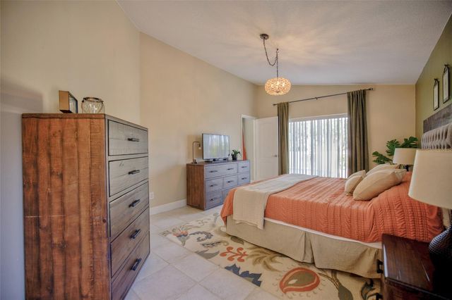 1932 KETTLER DRIVE, Lutz, FL 33559